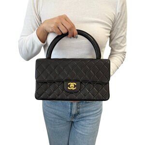 CHANEL Vintage CC Logo Turnlock Quilted Flap Bag Lambskin Black Gold [106446]